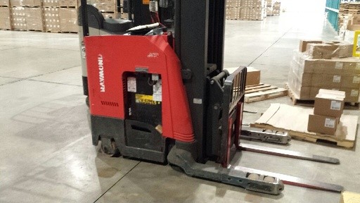 Raymond Forklifts 740DR32TT Stand Up Rider Electric 3200lb Double Reach Forklift 2011